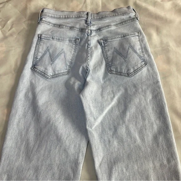 MOTHER - Pointy Study Nerdy Jeans in Glamour Shot Size 28 Light Wash Pants - Picture 6 of 9